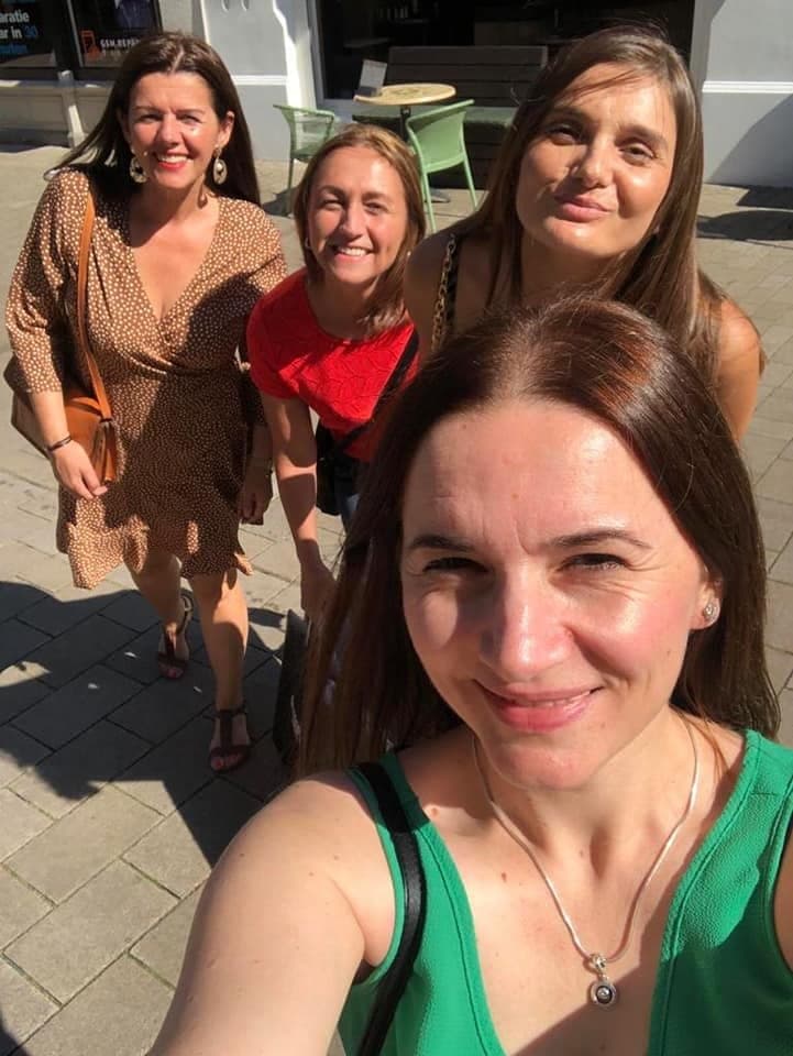 Click to view full size Mature Bitch Milijana (Non Nude)