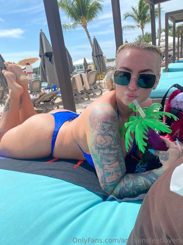 Click to view full size Homegrownfreaks 6 kinda famous...