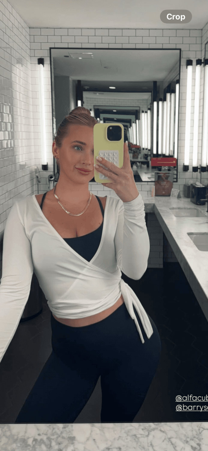 sexy gym instructor leah rose