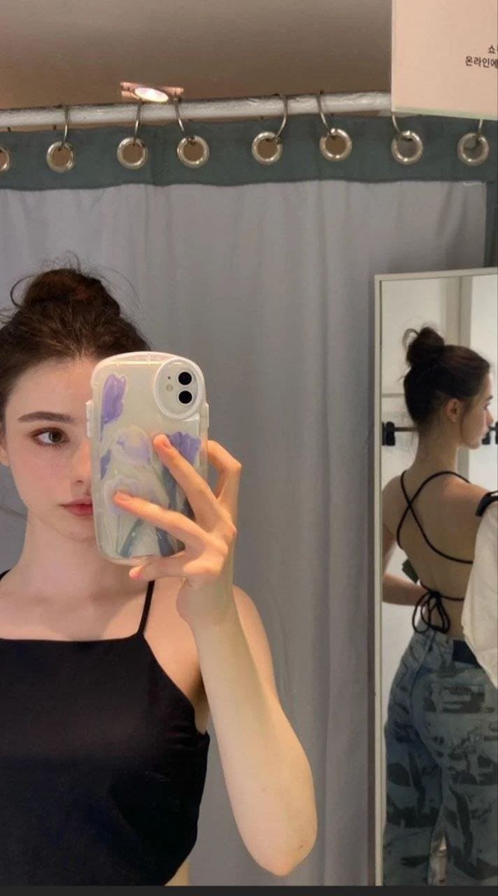 Dasha Taran Bare Back Tight Sexy Cute Russian Hot Model Celebrity NSFW 18+ tg dashatarannsfw