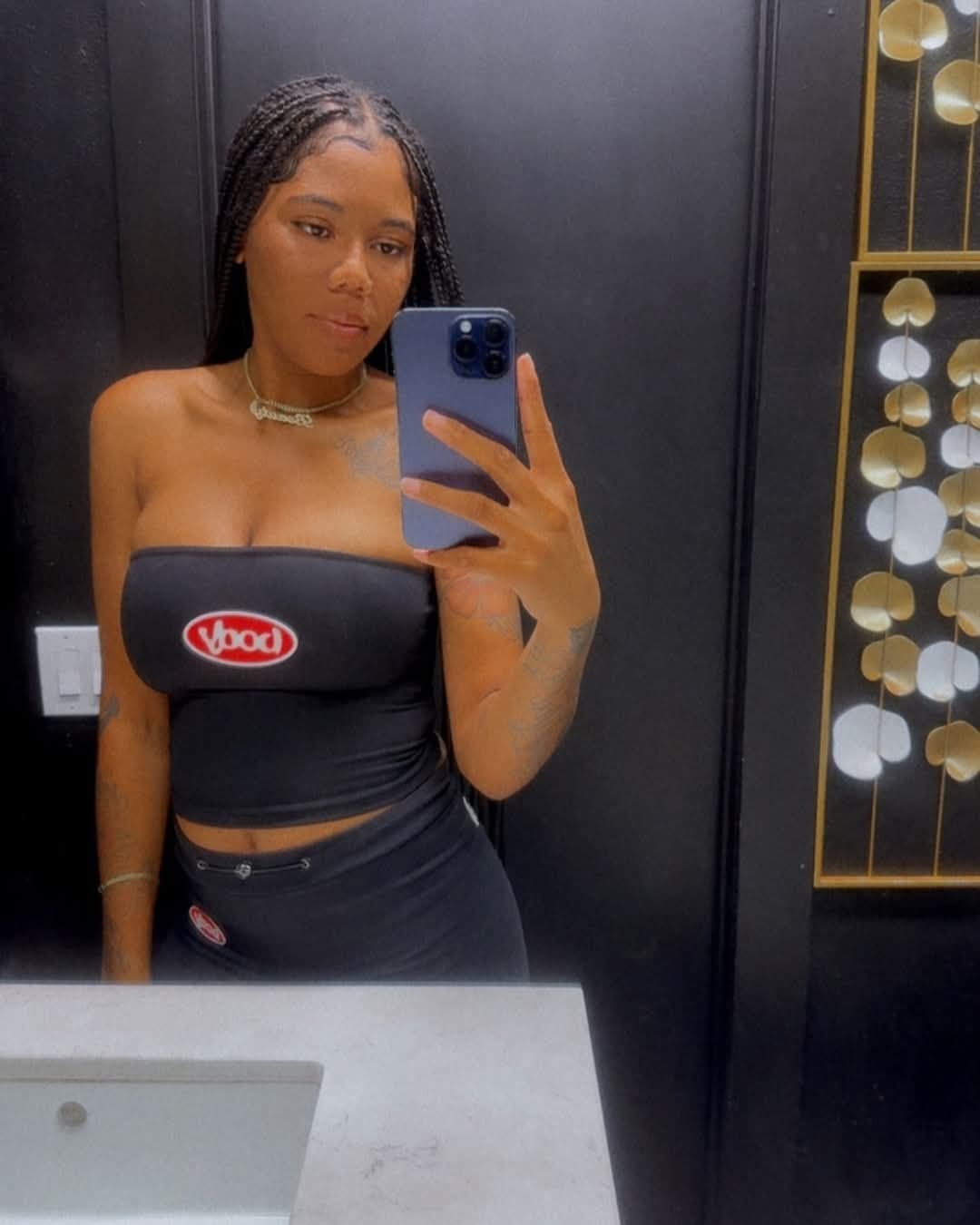 LA Thot From 40s Area Let Me Fuck First Time She Came Over and Spent Money