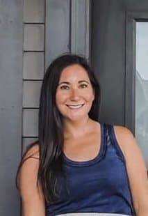 Always the most wholesome looking ladies who get the most naked on stage it seems