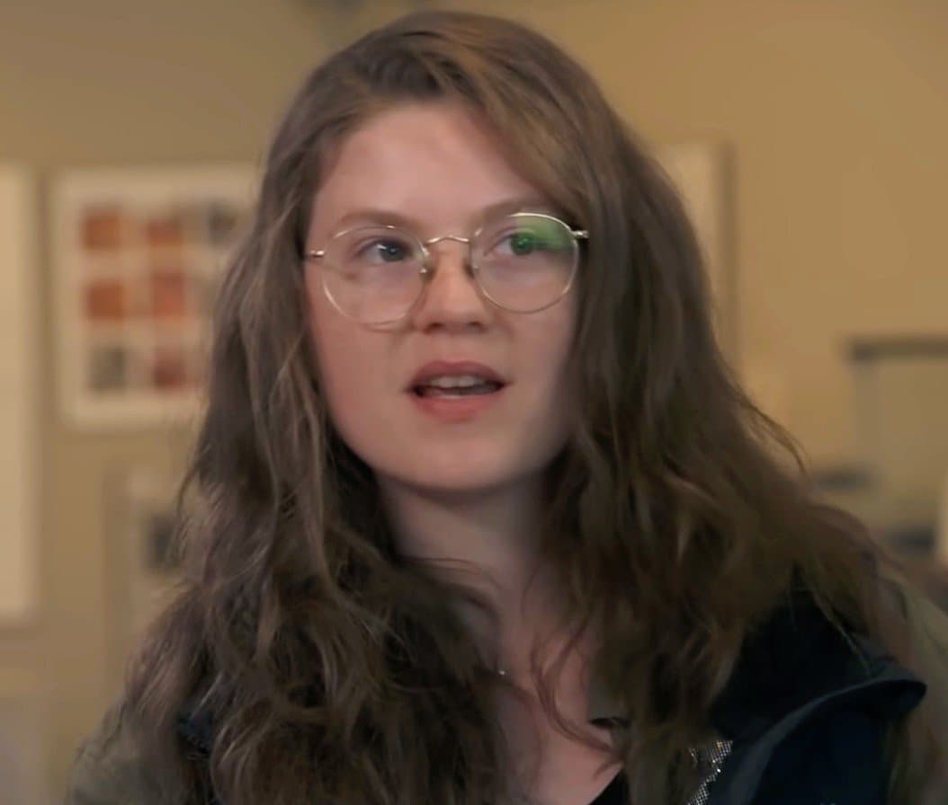 Emma is a sexy science geek with cum glasses.  I love when the dorky nerd is also kind of hot