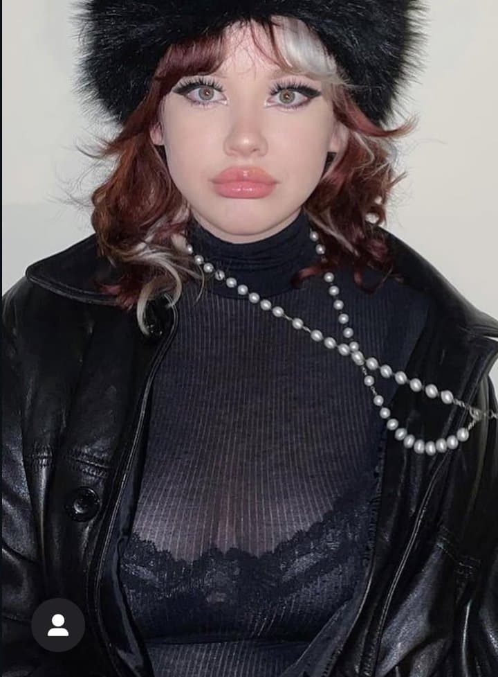 Big titty feminist tiktok slut Rayne