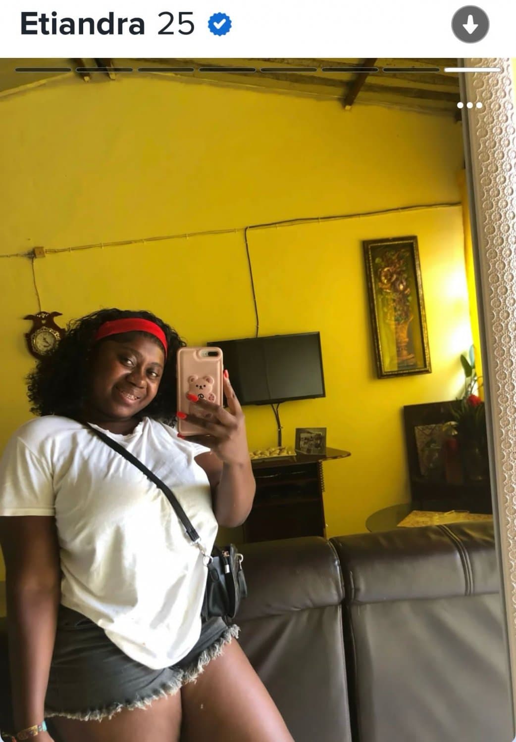 Click to view full size She kinda look good, não acha m?