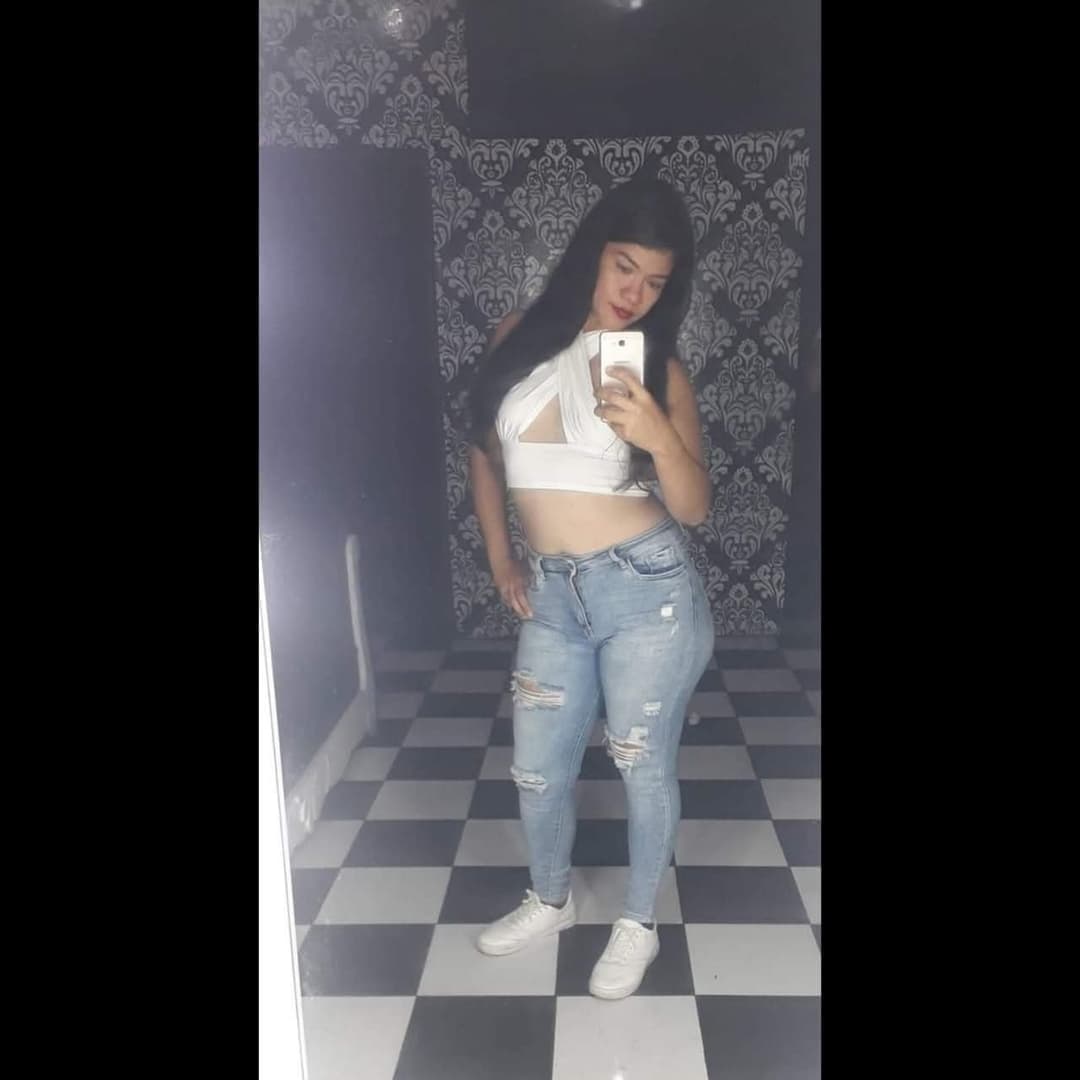 Casi cuarentona.  Mi crush de tener  una madura