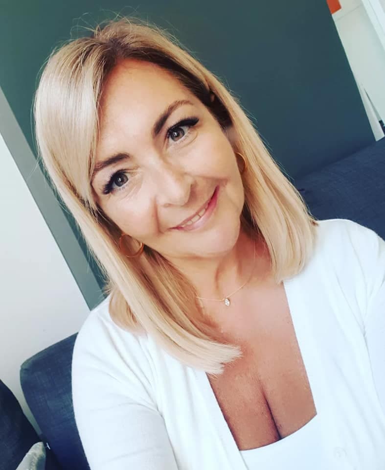 Ann Cath mature beauty