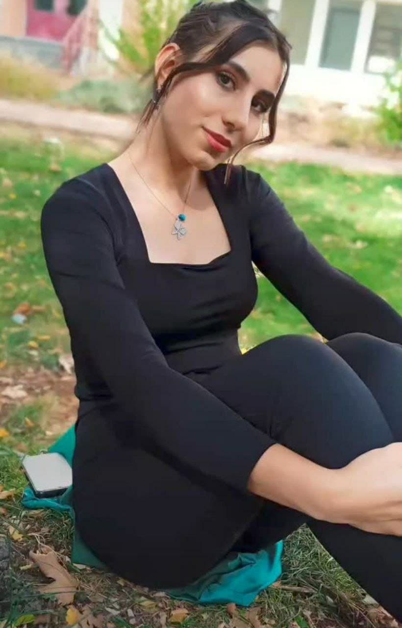 Beurette algérienne au bled gode avec légumes ?