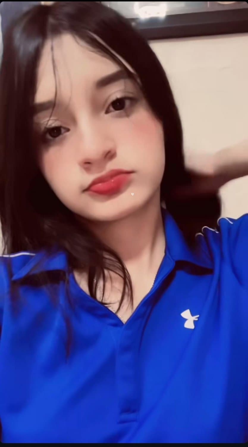 Liah Rodríguez hermosa güera con cintura ?? y majo hermosa ??