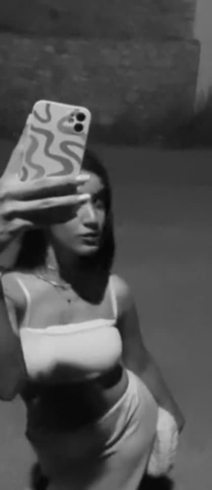 Cute Waitress gets a thick cum load by a Turkish shisha bar owner