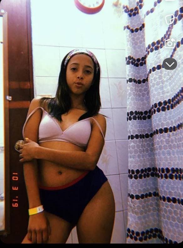 (AI) Submission Requests! (DM for Customs!)