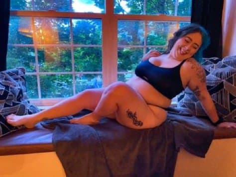 Click to view full size Tattoo bi bbw wants to be a pornstar