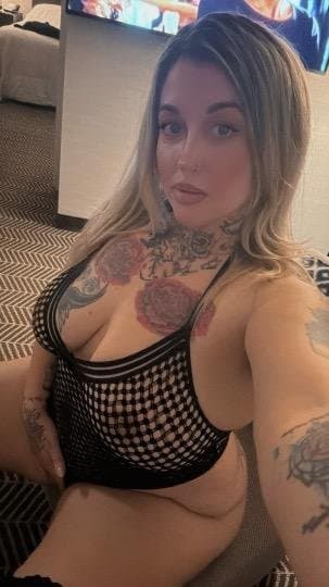 29 year old tattoo bfw Mariah Escort that I f yesterday good head head and doggy throat big p