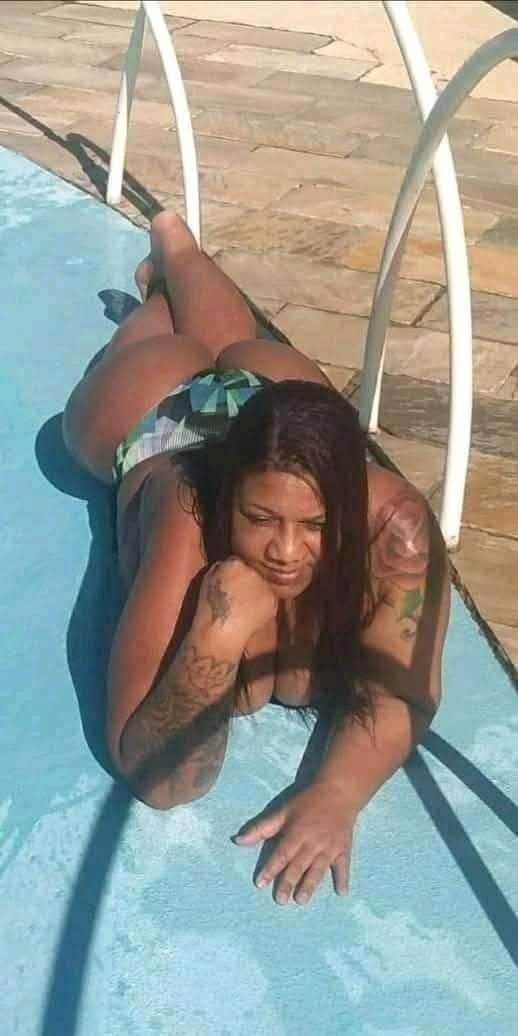 Pensa numa gordinha muito gostosa