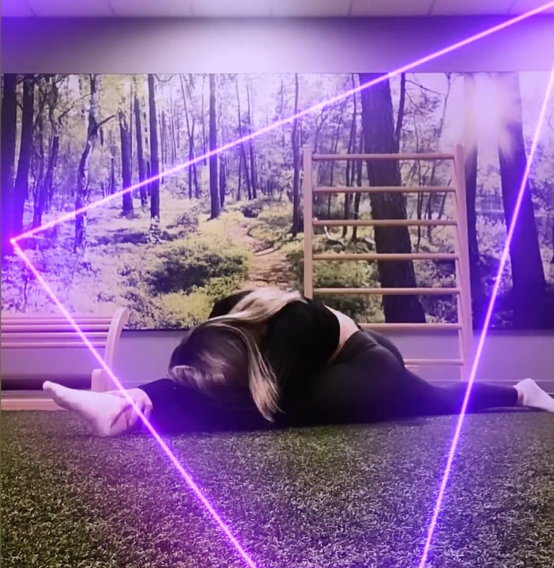 Click to view full size Flexible busty Slut Angela