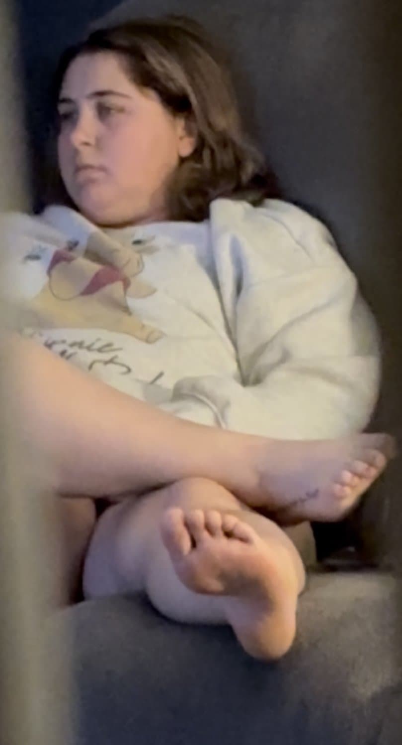 Chubby peaking pussy after shower, spread ass and feet BBW wife