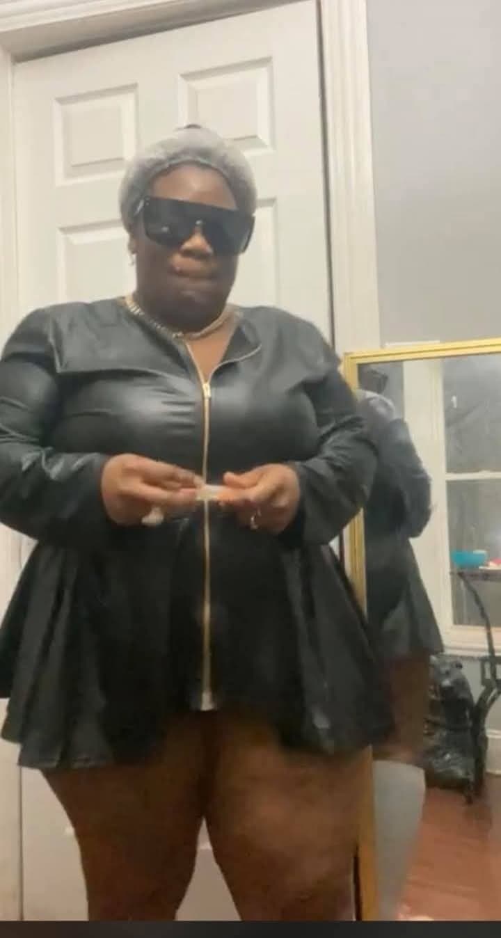 HUGE THICK MEGA EBONY BBW BUG OLE JUICY ASS BOOTY