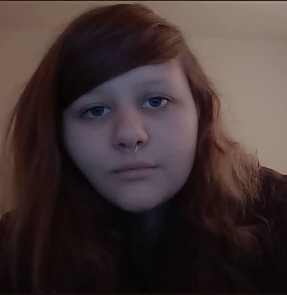 WHITE EMO WEEB MAKING GOONERS NUT