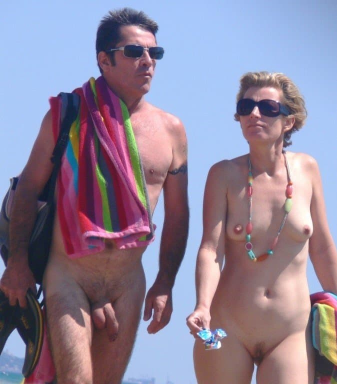 Naked couples outdoors 10