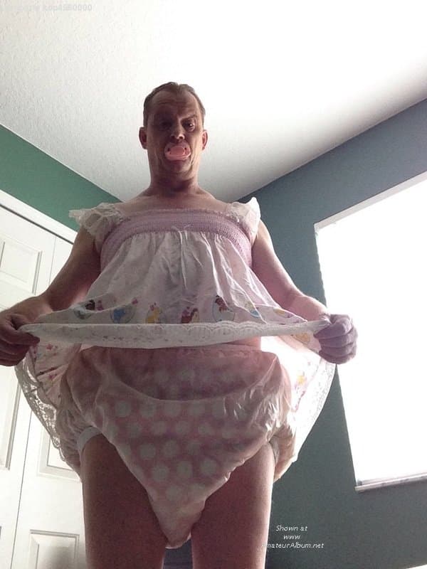 ABDL Diapered sissybaby Peter Went in pretty pink dress