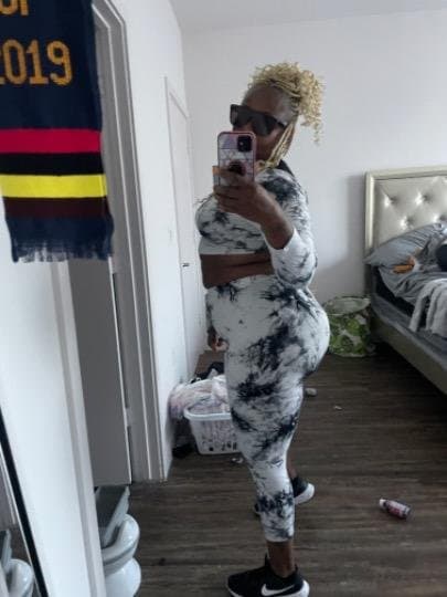 BAD MOM. Raw.Authentic. REAL mature ebony cougar milf bbw mom FOUND IN HER PHONE