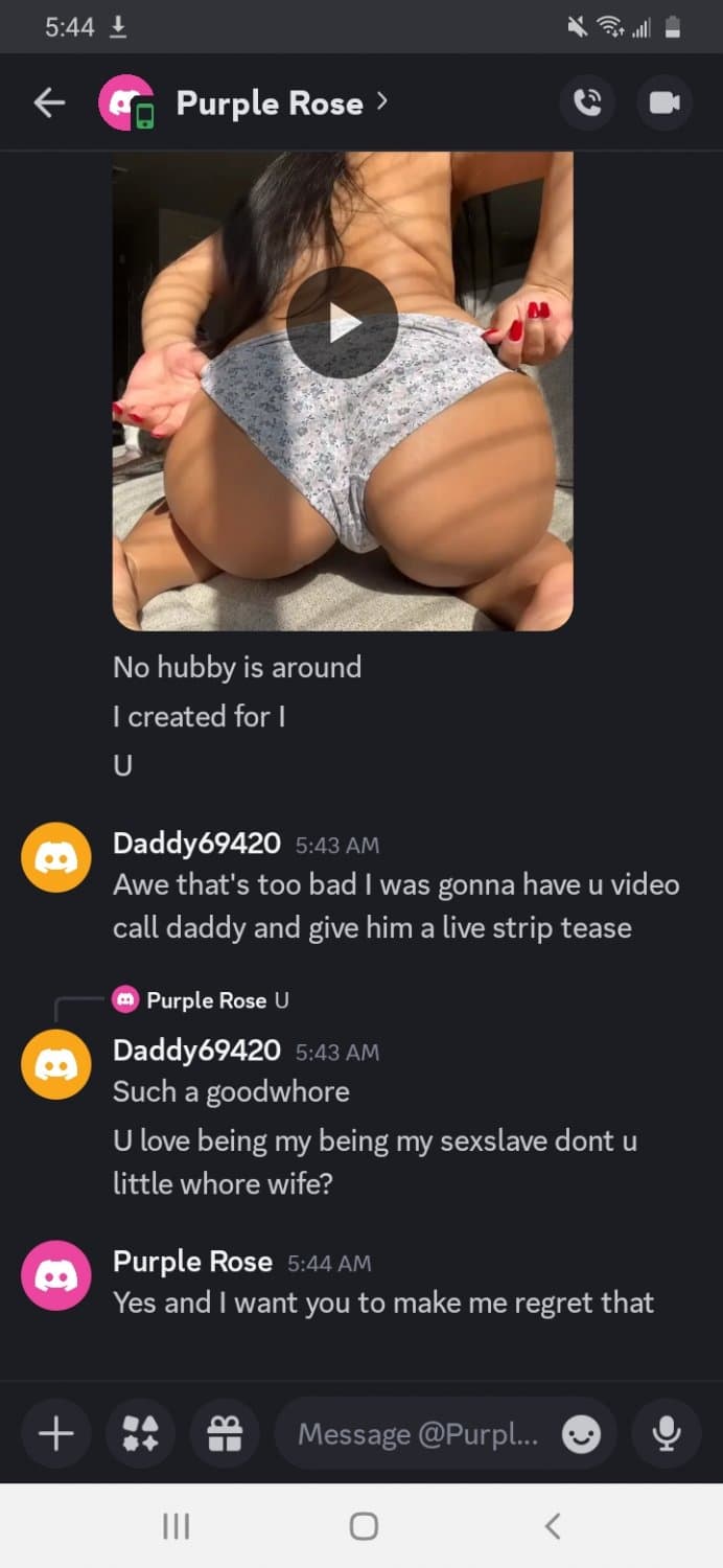 Exposing more of Cheating whore Wife Silkysoft85 from Discord go add and blackmail the cheating slut