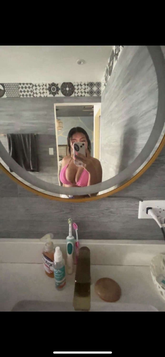 WYD WITH SEXY BIG ASS BIG TIT TEEN LATINA