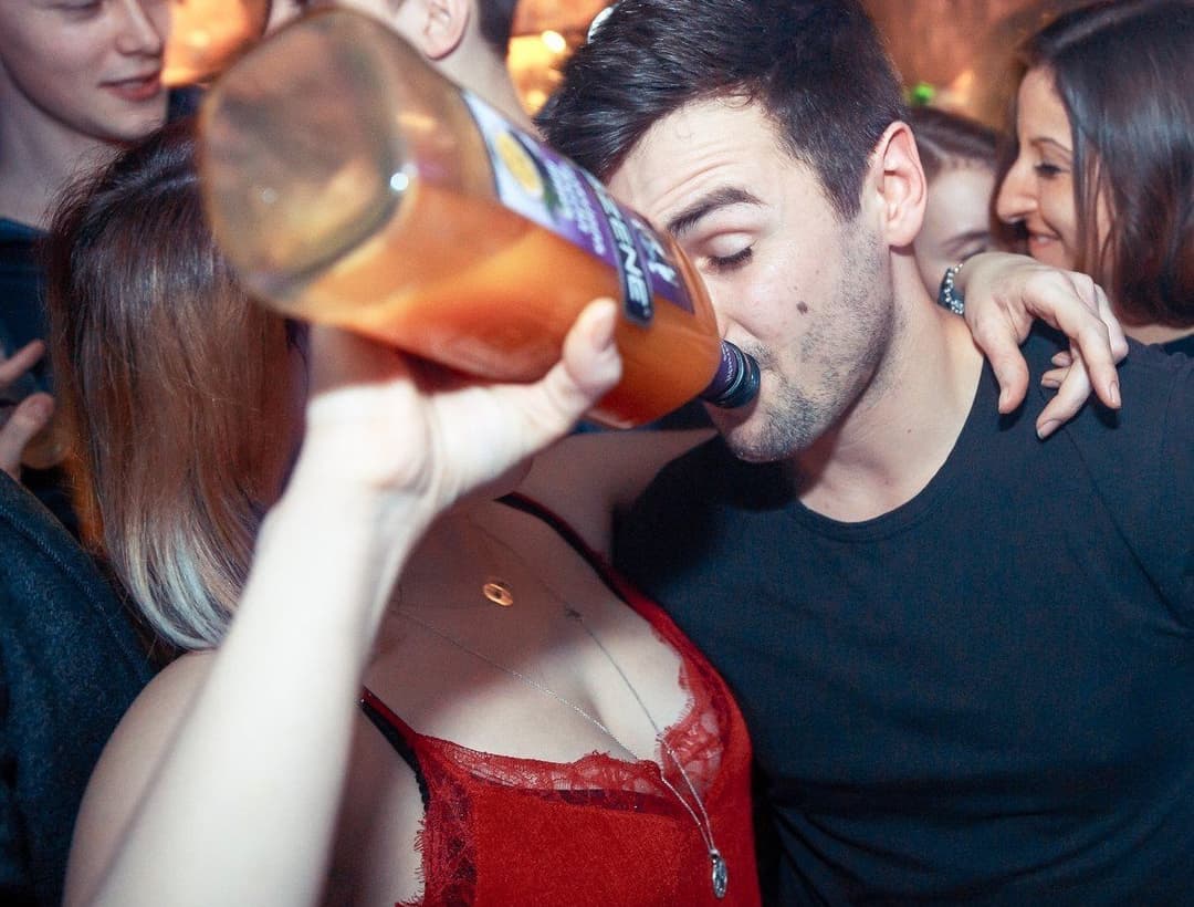 hiddencam cheating party girl  cheating after club night on her boyfriend ultimate video collection