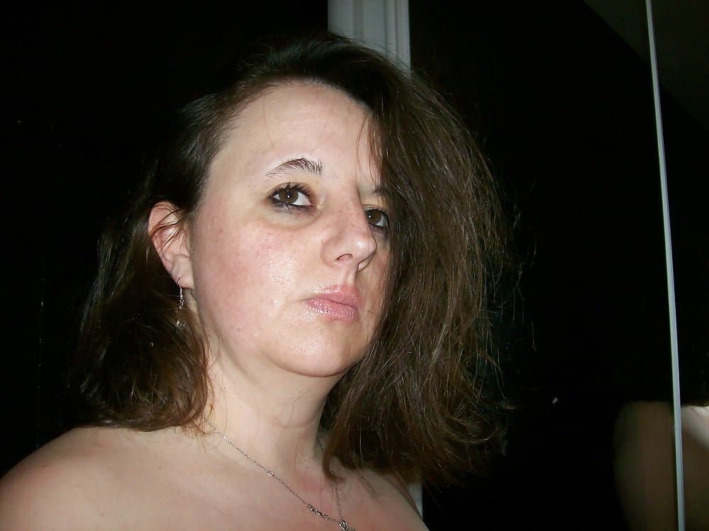 Je suis disponible pour vous venez nombreux pour me remplir le cul