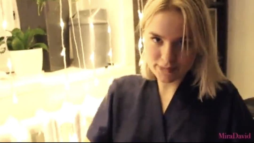 Click to view full size Blonde girl gives insane blowjob