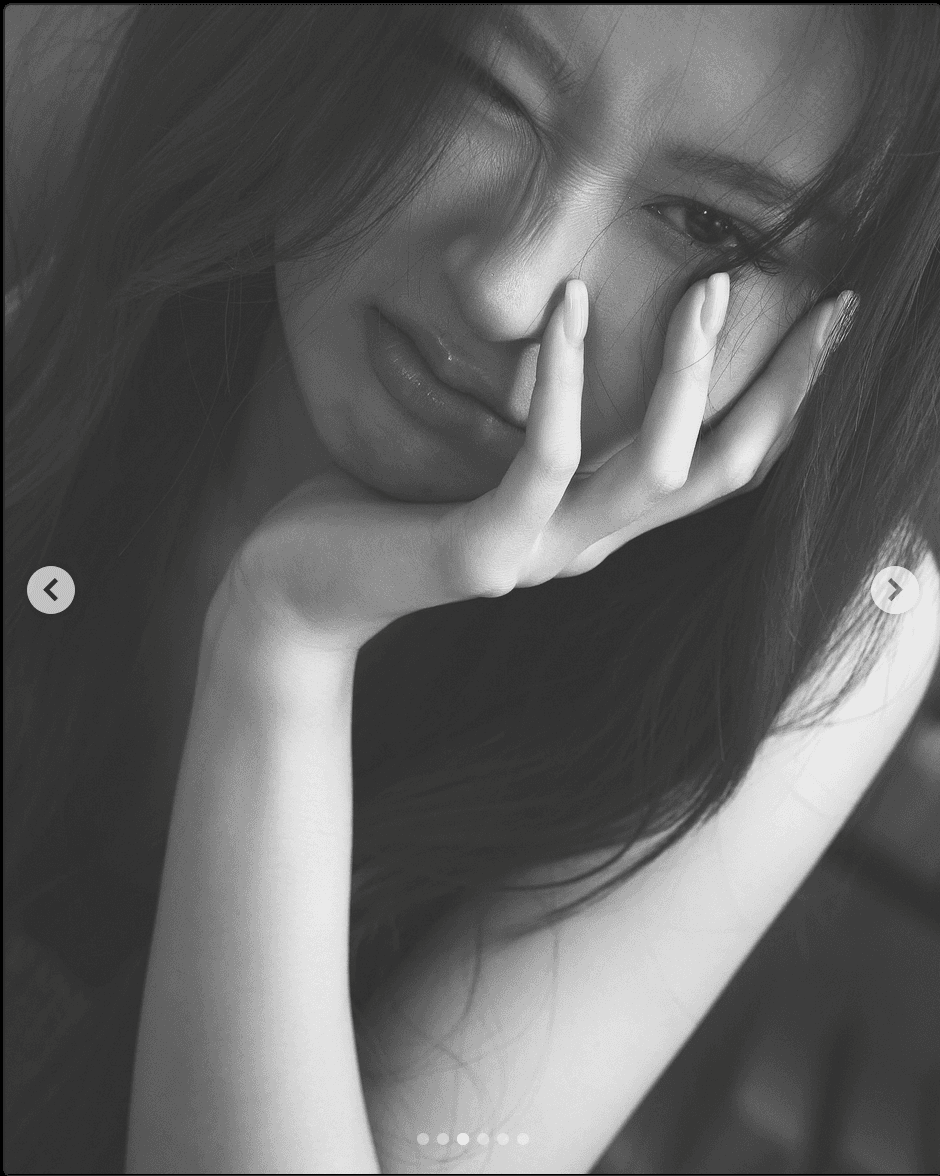 sexy slim and petite chinese model