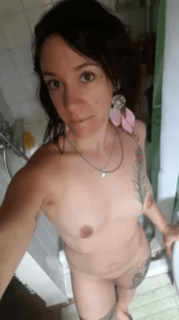 Amateur milf tatoo
