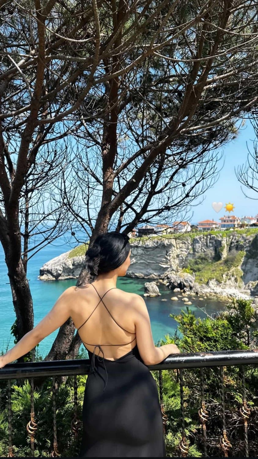 Shy algerian IRL whorthy of your cum