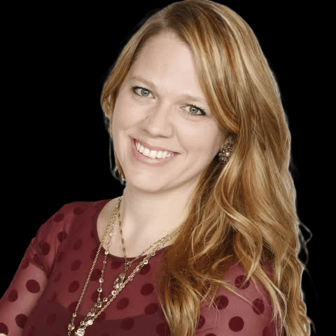 HOT QUEBEC TEACHER, ANYONE KNOW MORE BOUT HER? IS THERE ANY NUDES?