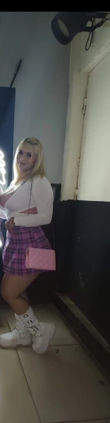 ARGENTINA CULONA ZONA SUR TRABAJABA EN BOLICHE DE PRESEN SE LE MARCA LA CONCHA COGIENDO CULONA TETA