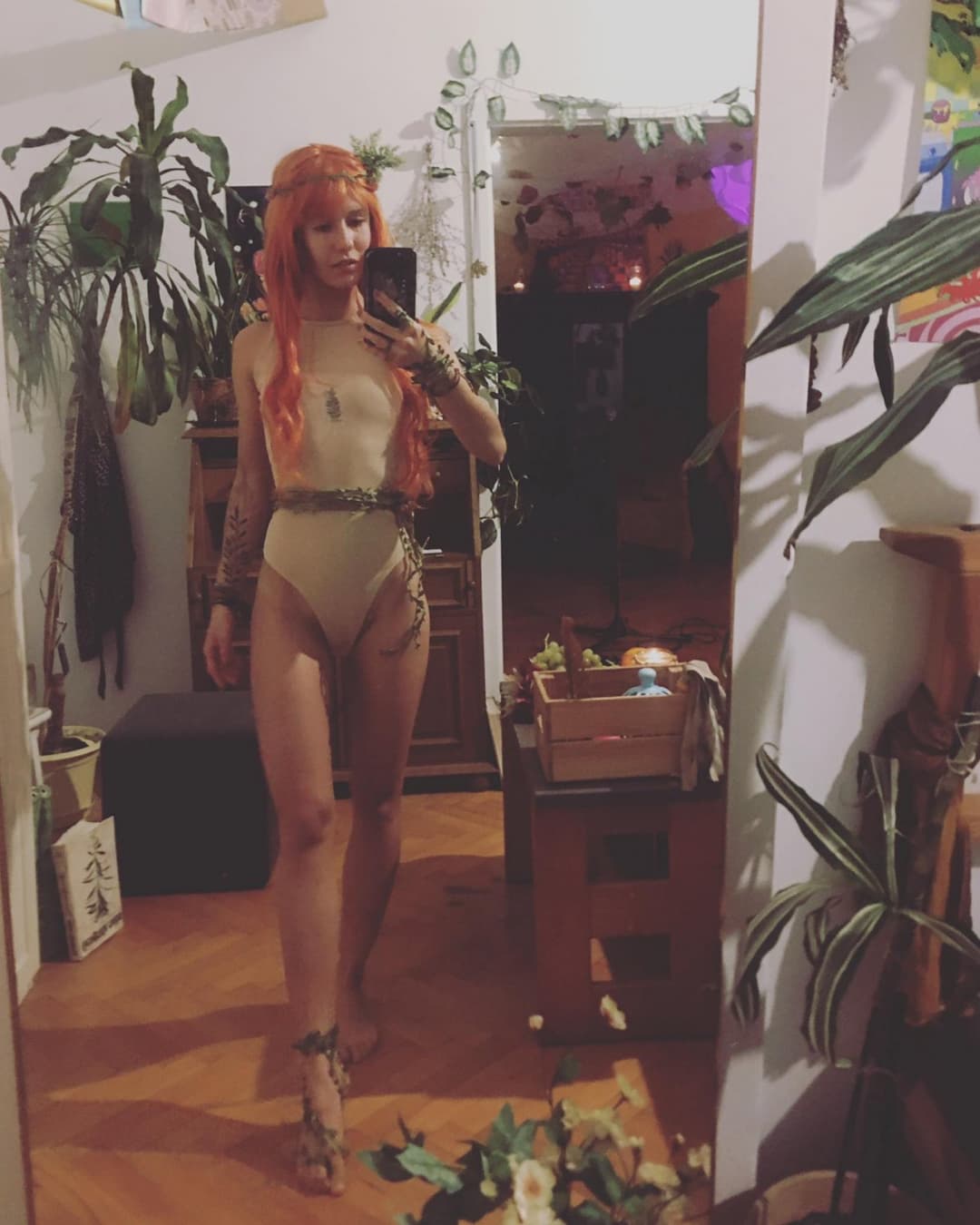 Click to view full size flat chest polish slut 28yrs