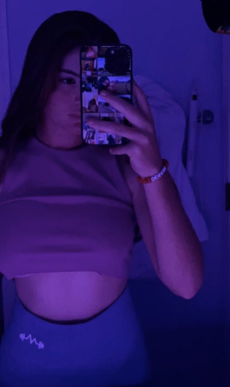 print her out cum on Aubrey and show it to me (don’t show dick)