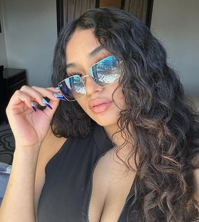 Sexy busty latina slut Kali pt2