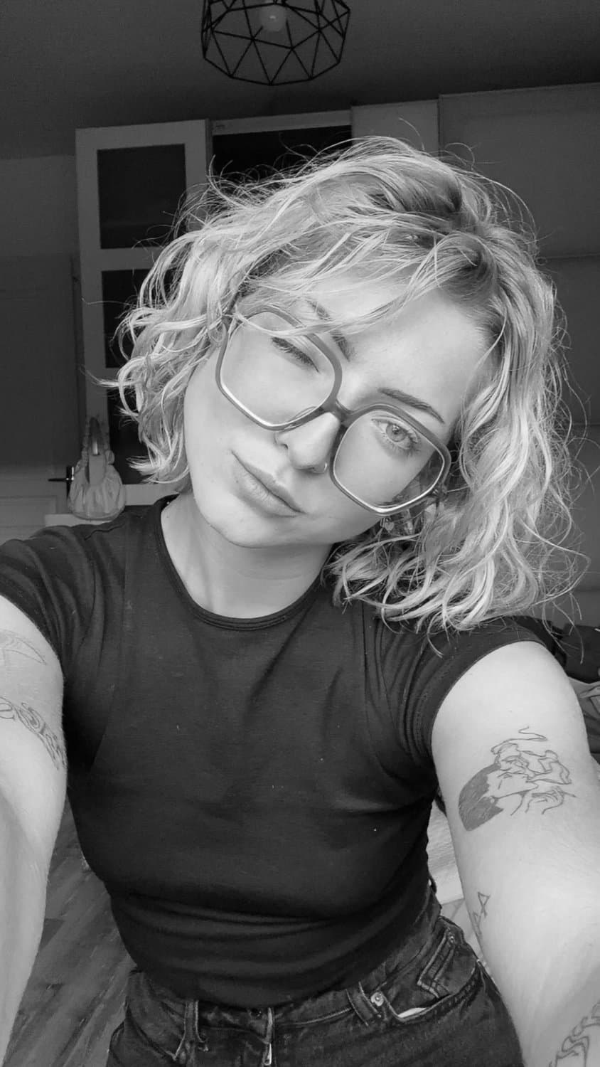 Skinny française exposé