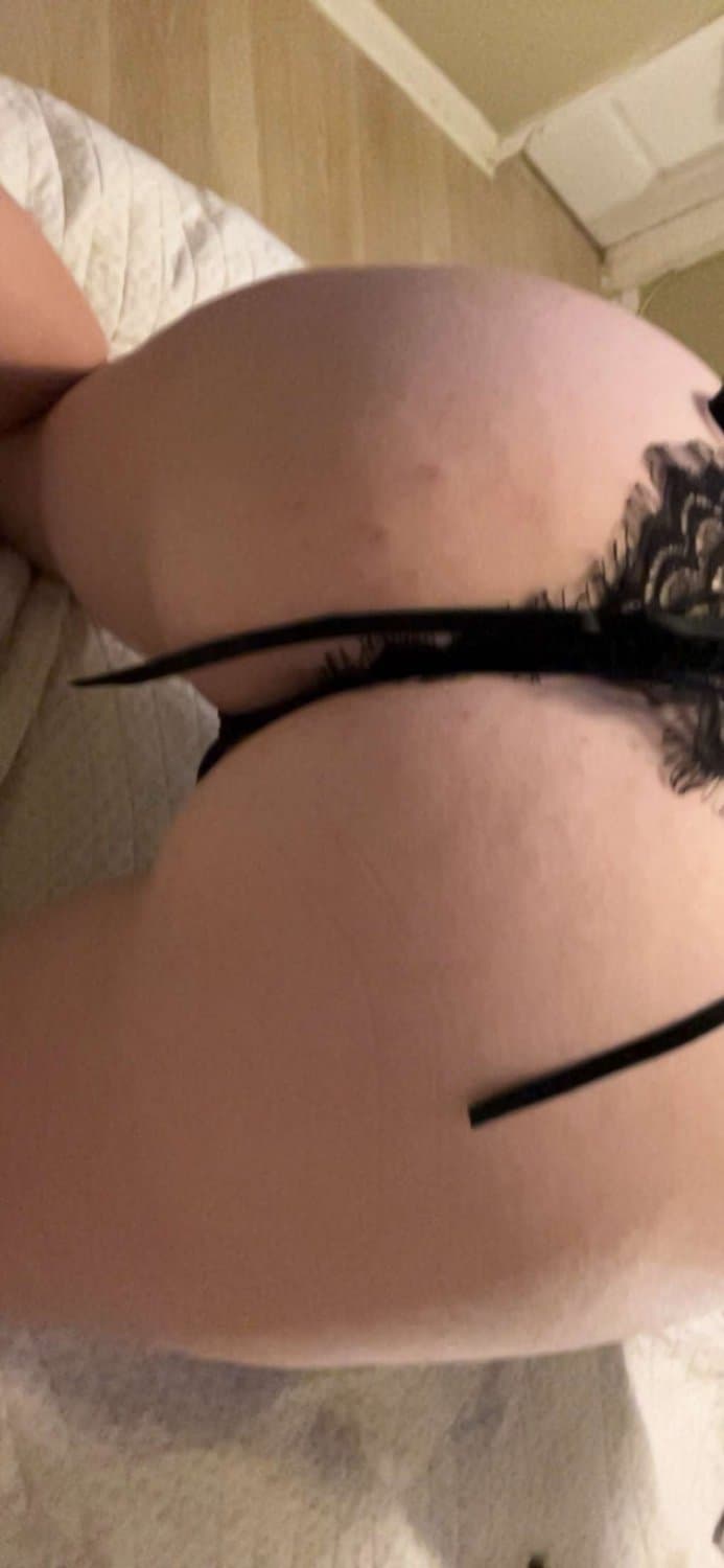 Older Bull CreamPies Amateur Blonde HotWife JoAnna and takes pictures & Sends to her husban