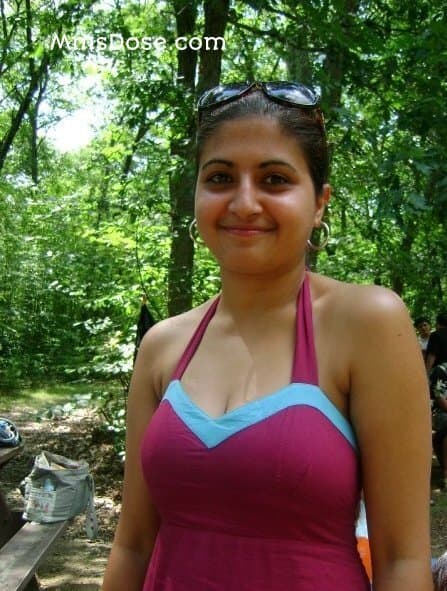 Click to view full size Hot Desi Indian NRI Babe Fucked Like a Whore