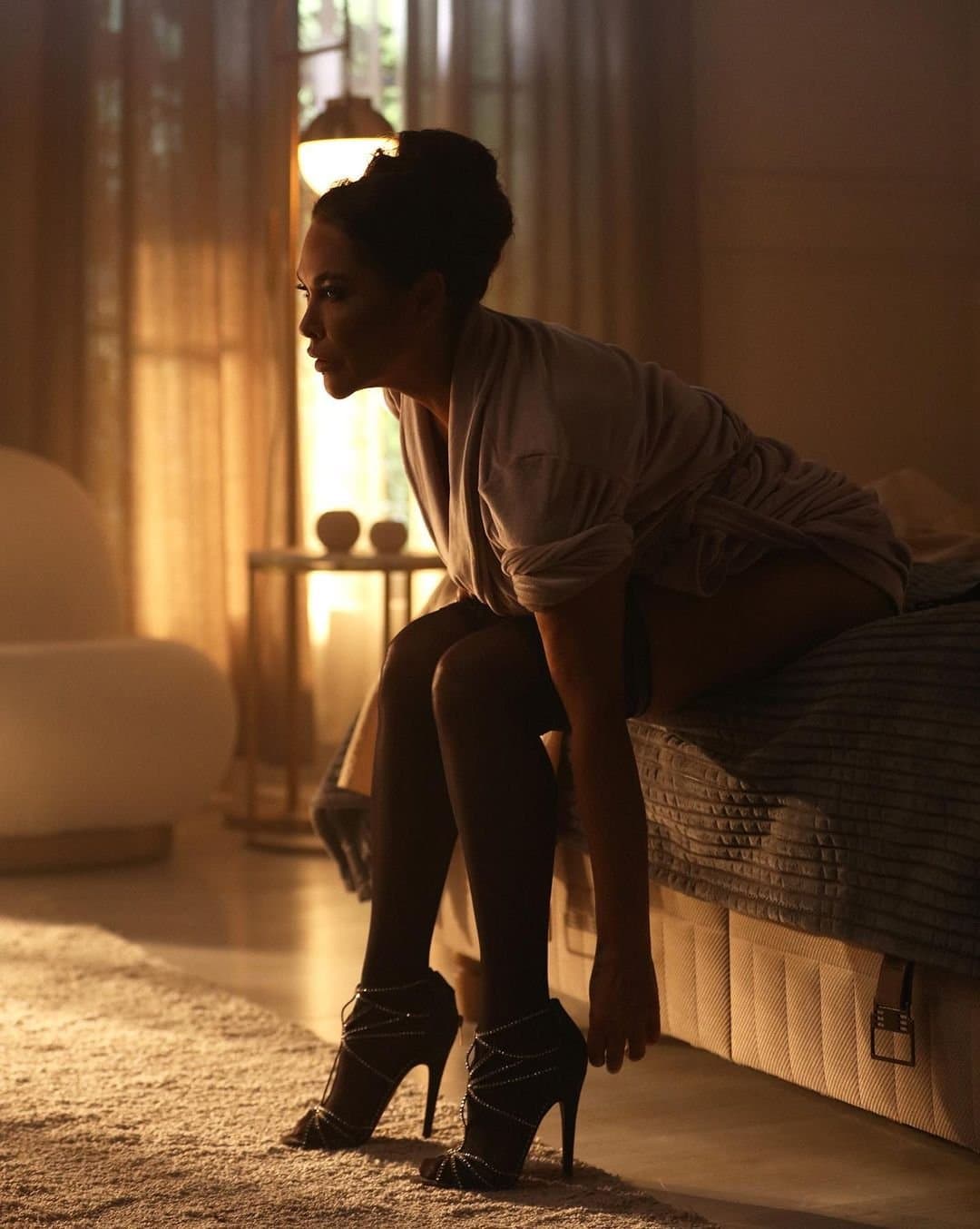 Turkish mature Singer Hülya Avşar