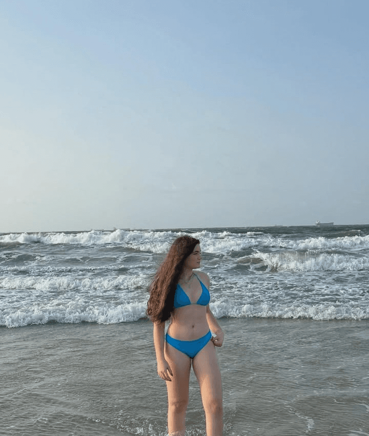 Gozem nela, essa puta é lindinha de mais, sempre quis comer ela, ela mora em Marabá, nome: Angelina