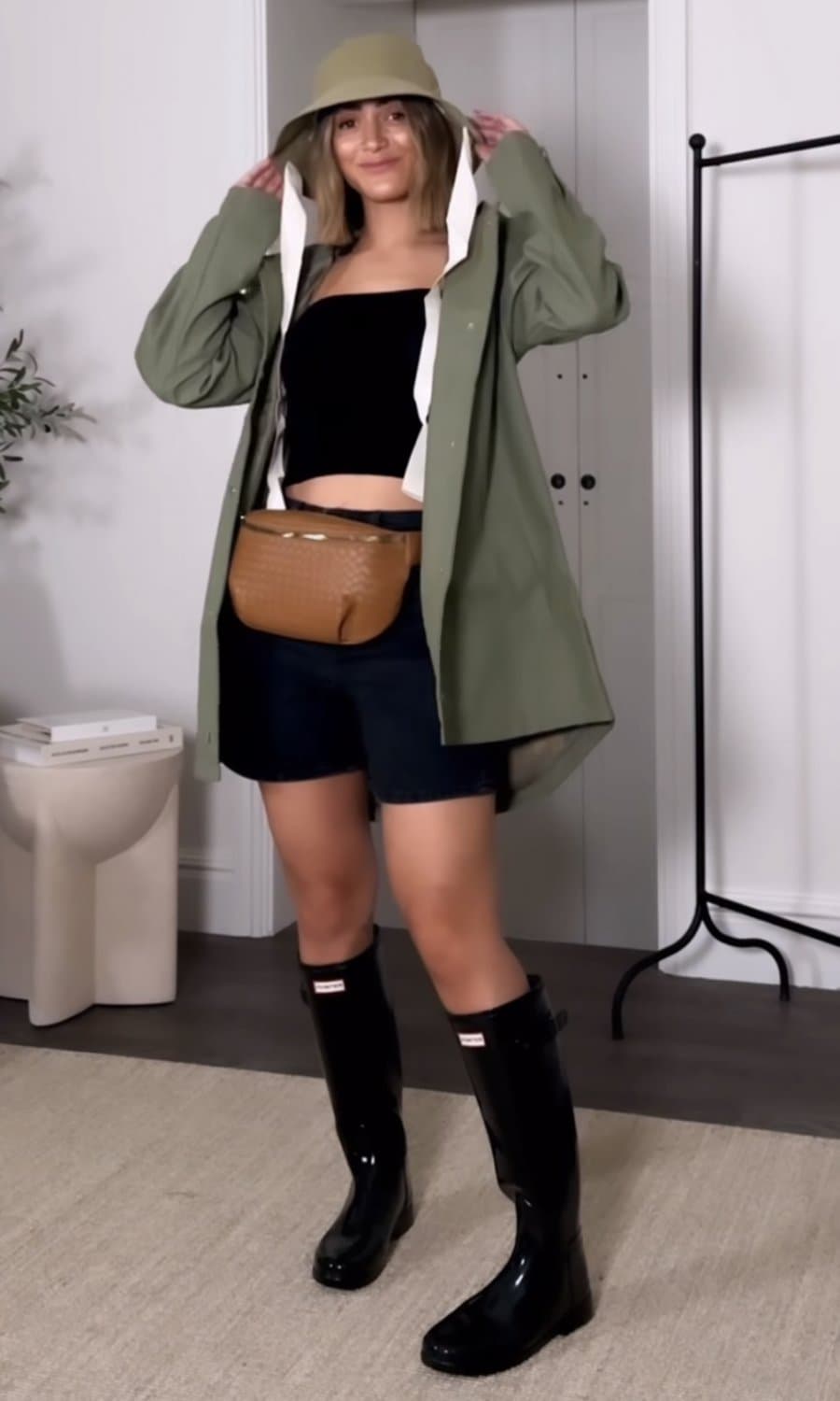 Frankie Bridge - Boots