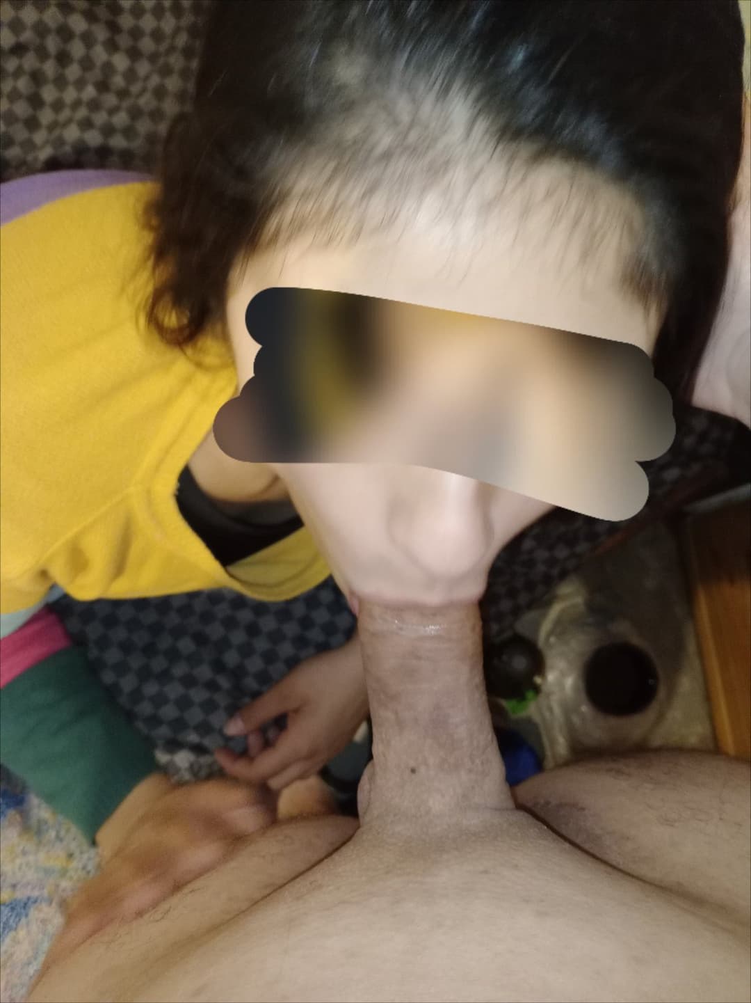 novia argentina me chupa la verga hasta dejarme las bolas secas (18)