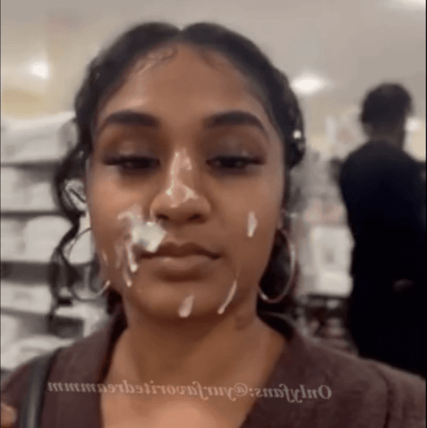 Public Cum Walk in busy store