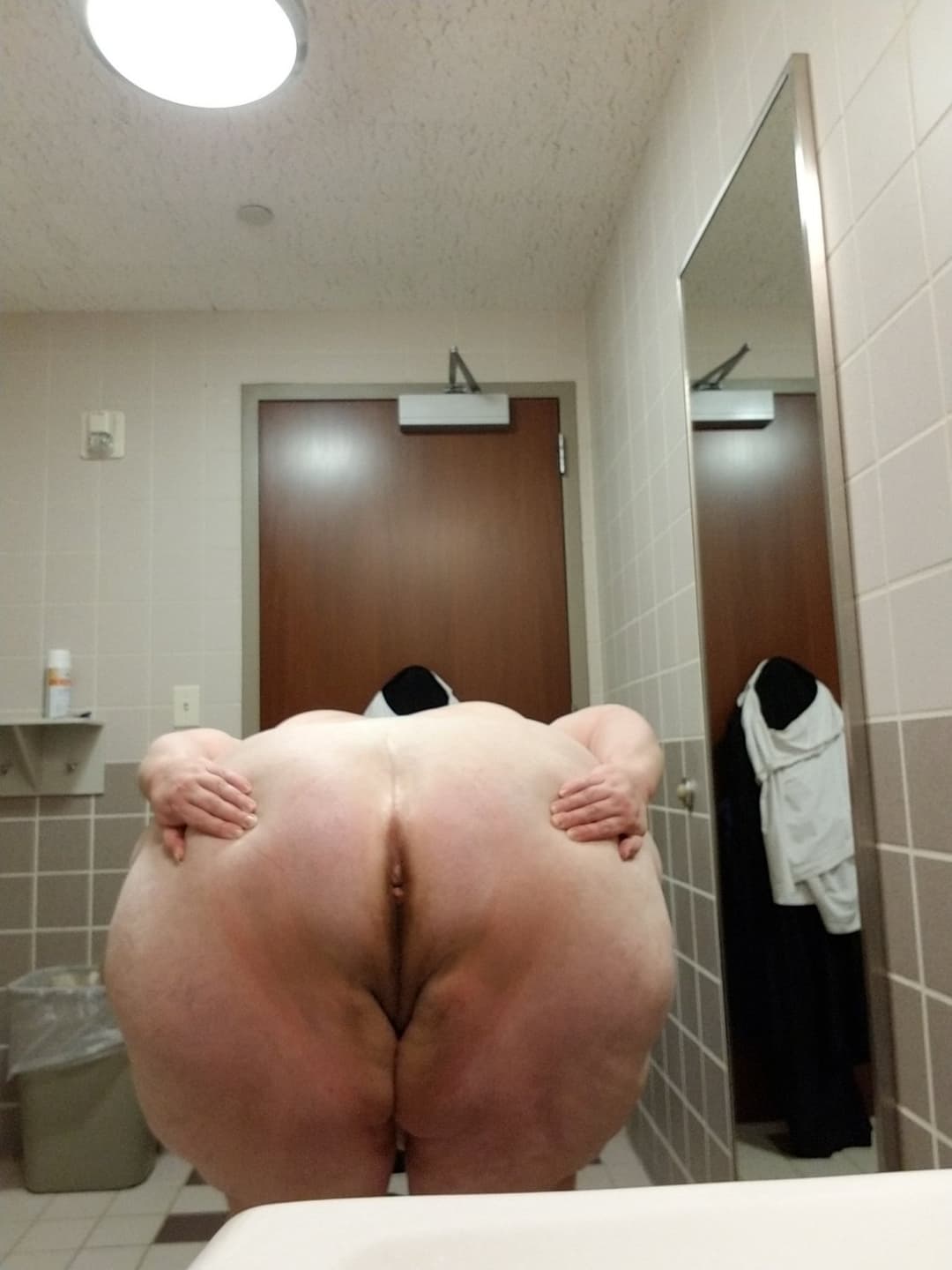 Nasty Public Fat Bitch Aprill Thompson is addicted to BBC