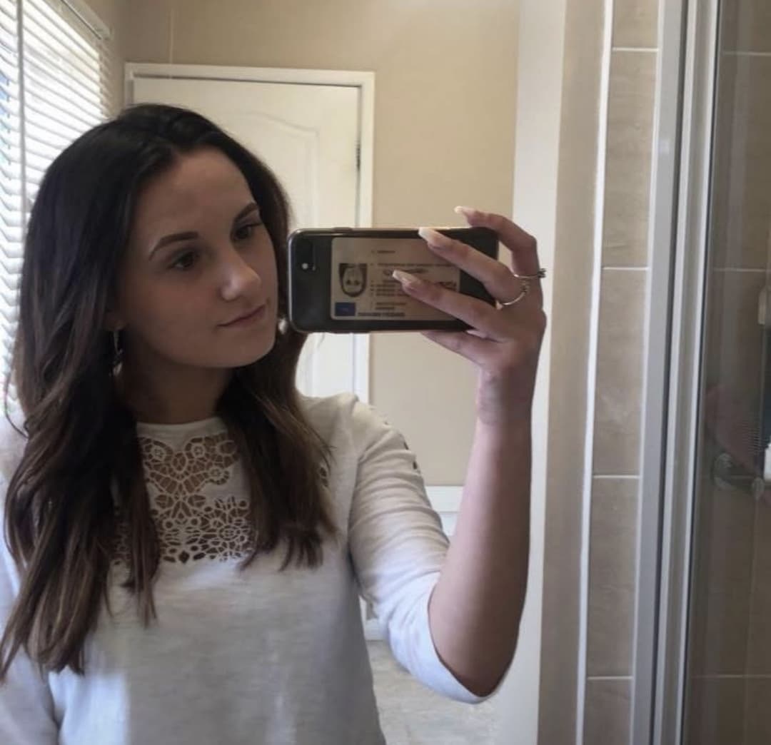 Pretty amateur can self fist