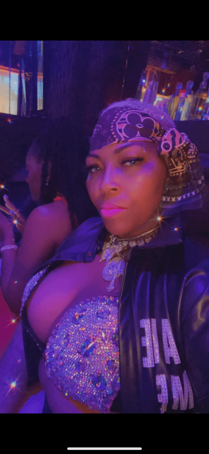 I Miss My Thick Baldhead Milf She Done Got Married On A Nigga I Miss That Ass & Them Hipsssss