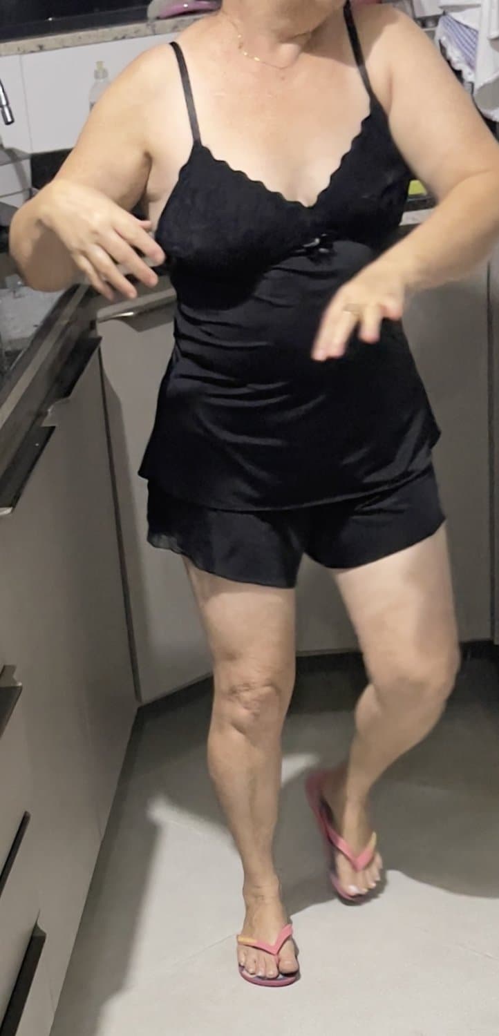 Minha mãe de pijama ..